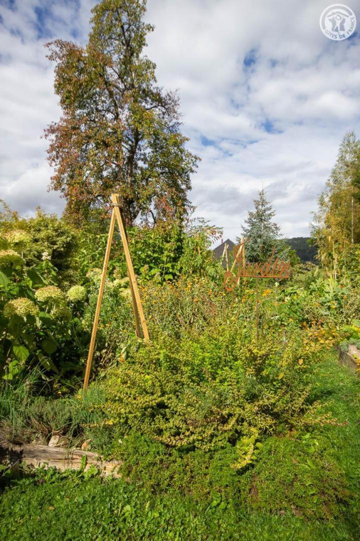Les Perrelles Bed & Breakfast Bellecombe-en-Beauges Exterior photo