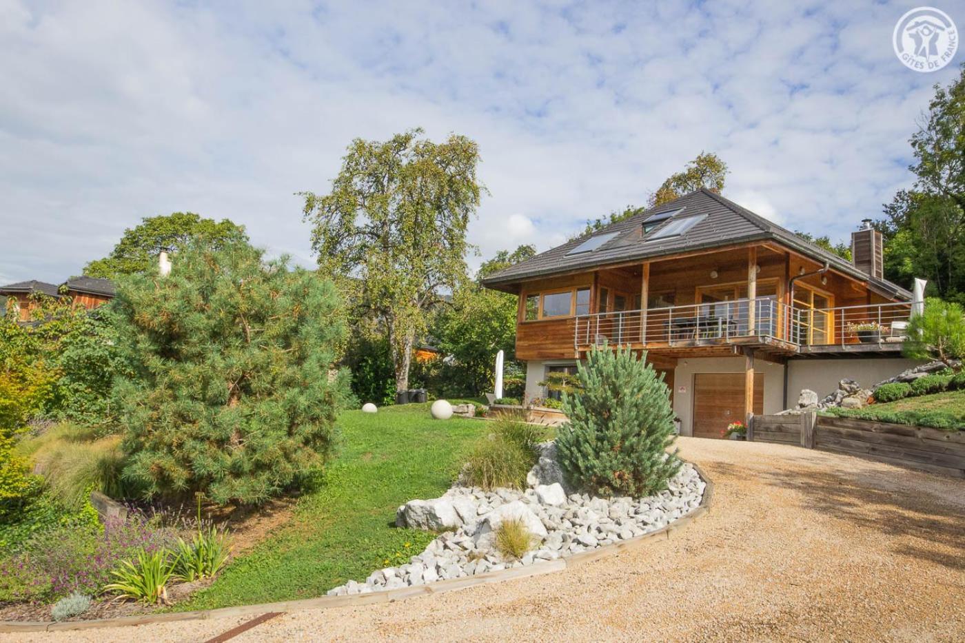 Les Perrelles Bed & Breakfast Bellecombe-en-Beauges Exterior photo