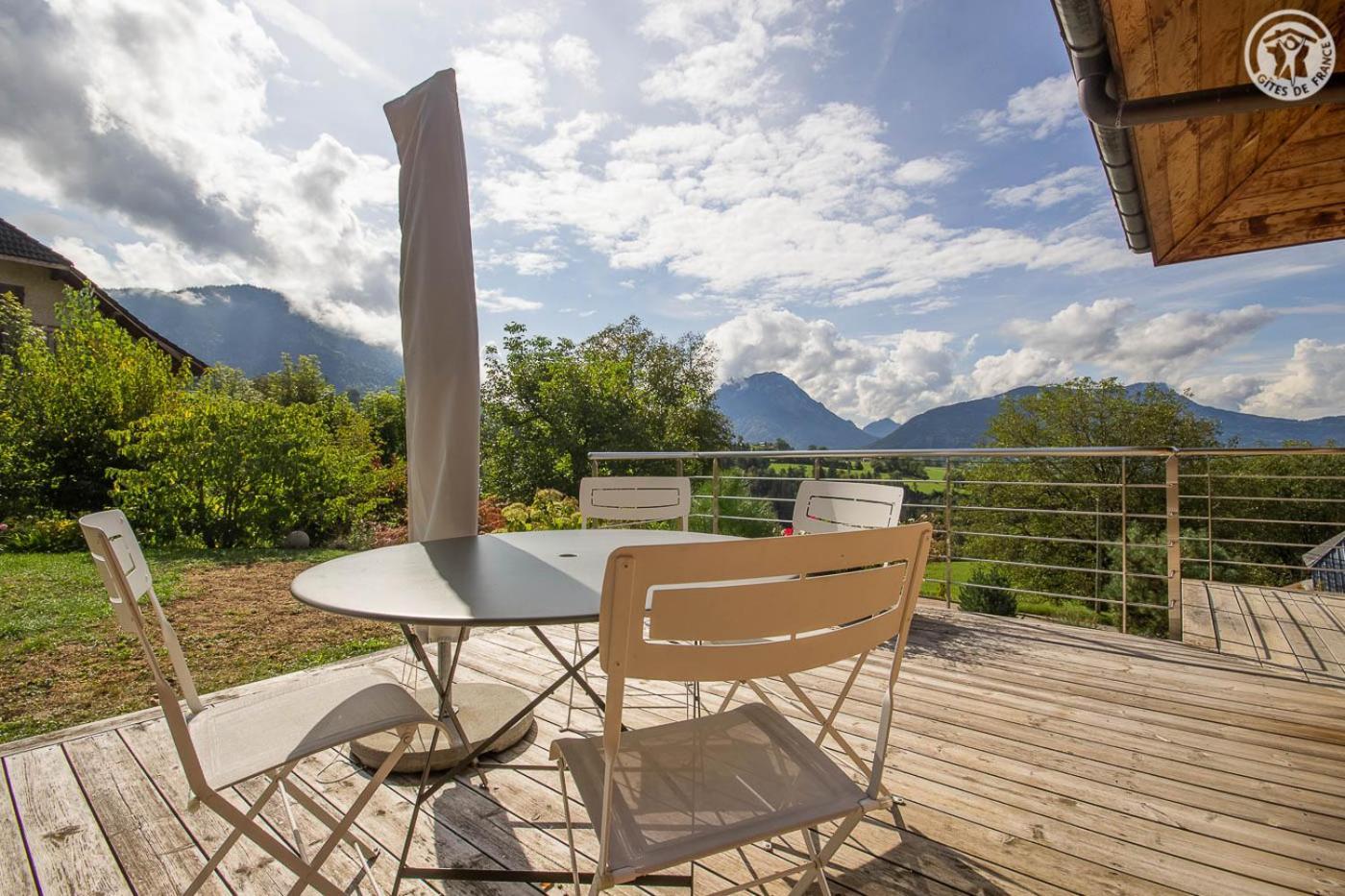 Les Perrelles Bed & Breakfast Bellecombe-en-Beauges Exterior photo